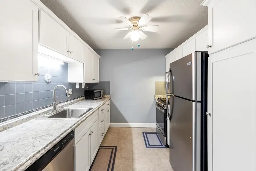 3 Greenbriar Drive #204, North Reading, MA 01864 - #2