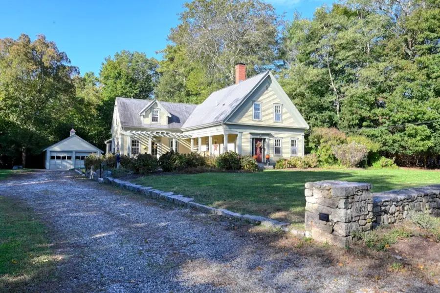 240 Oldham Street, Pembroke, MA 02359 - #3