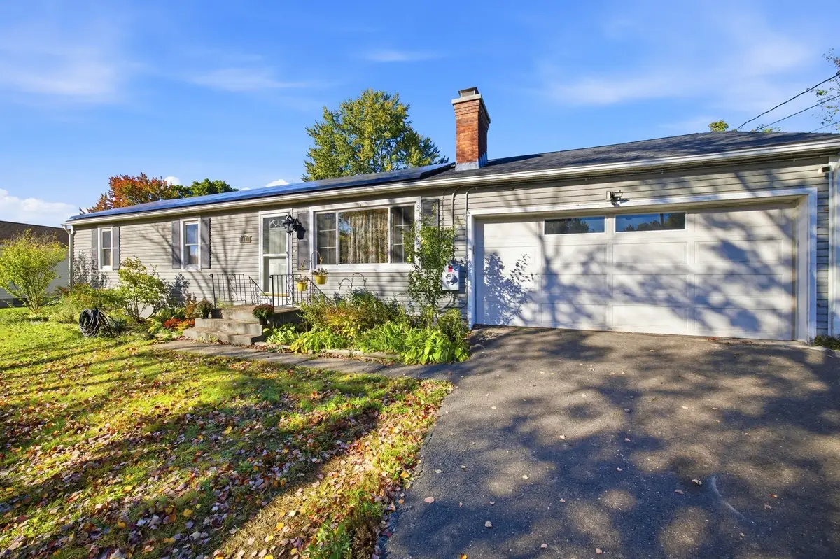 42 Paulson Dr, West Springfield, MA 01089 - #1