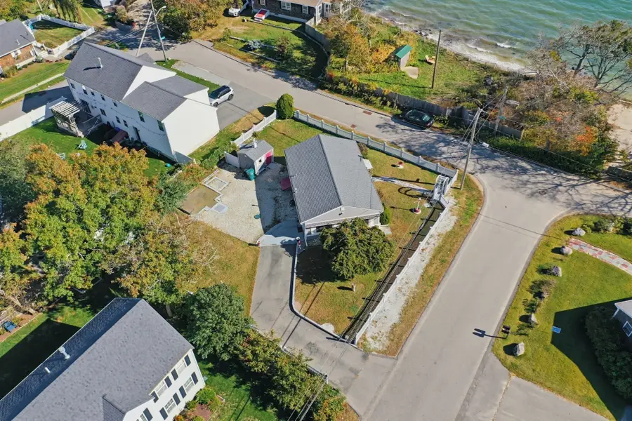 29 Janet St, Plymouth, MA 02360 - #3