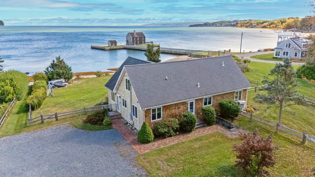 7 Pebble Ln, Kingston, MA 02364 - #1