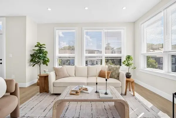 1246 Broadway #3, Somerville, MA 02144