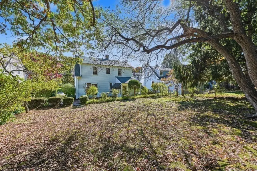 15 Cummings Rd, Newton, MA 02459 - #3