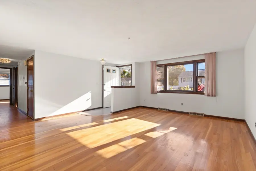 46 Frederickson, Randolph, MA 02368 - #3