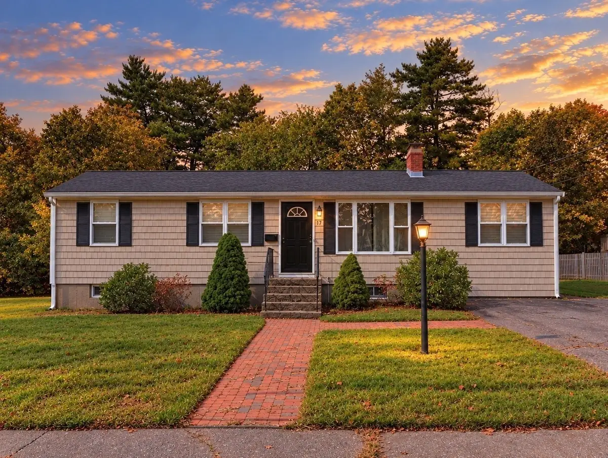 117 Marks St, Rockland, MA 02370 - #1