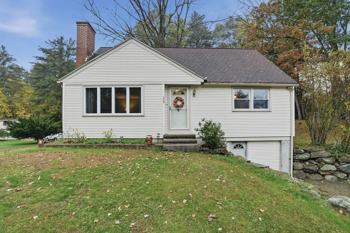 219 Amherst St, Granby, MA 01033 - #1