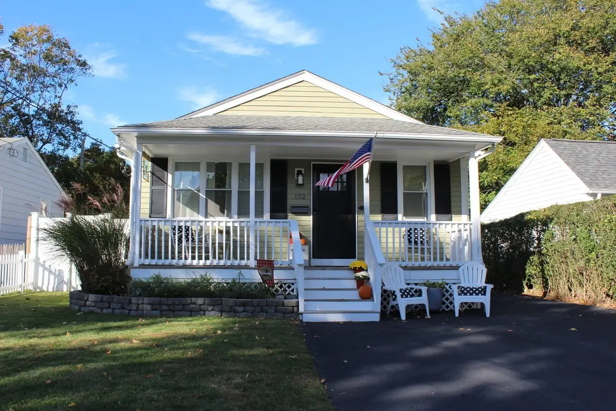 152 Foote Street, Barrington, RI 02806 - #1