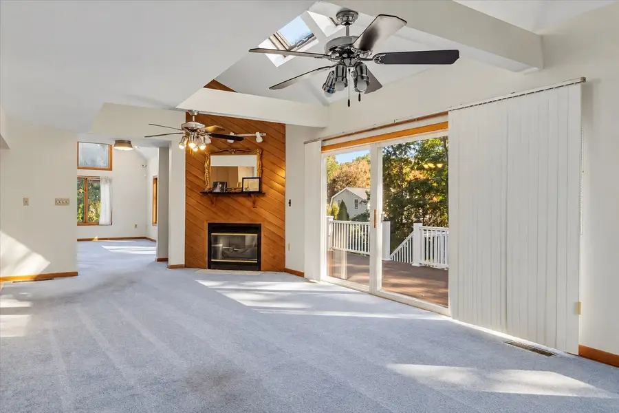 14 Buckingham Lane, Haverhill, MA 01835 - #3