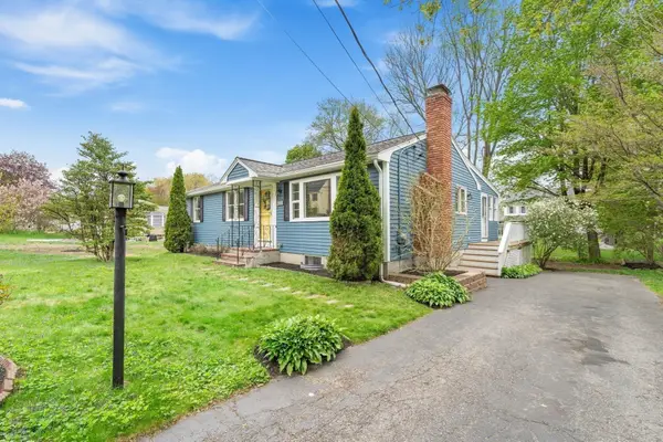 82 Edsel Road, Littleton, MA 01460