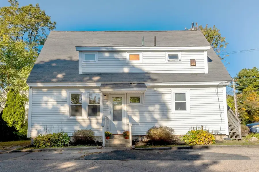 31 Cocasset St #2, Foxboro, MA 02035 - #2