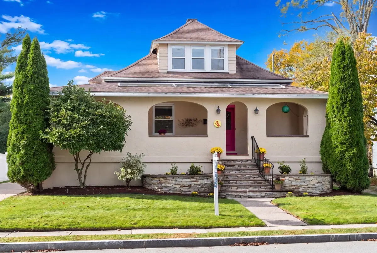 34 Marion Ave, Norwood, MA 02062 - #1