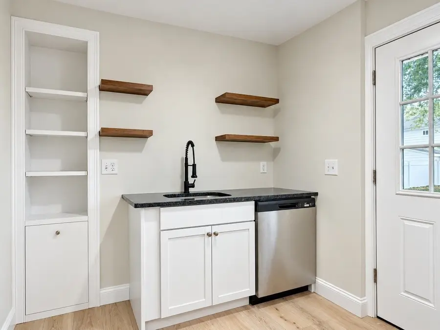 43 Birch Street, Saugus, MA 01906 - #3