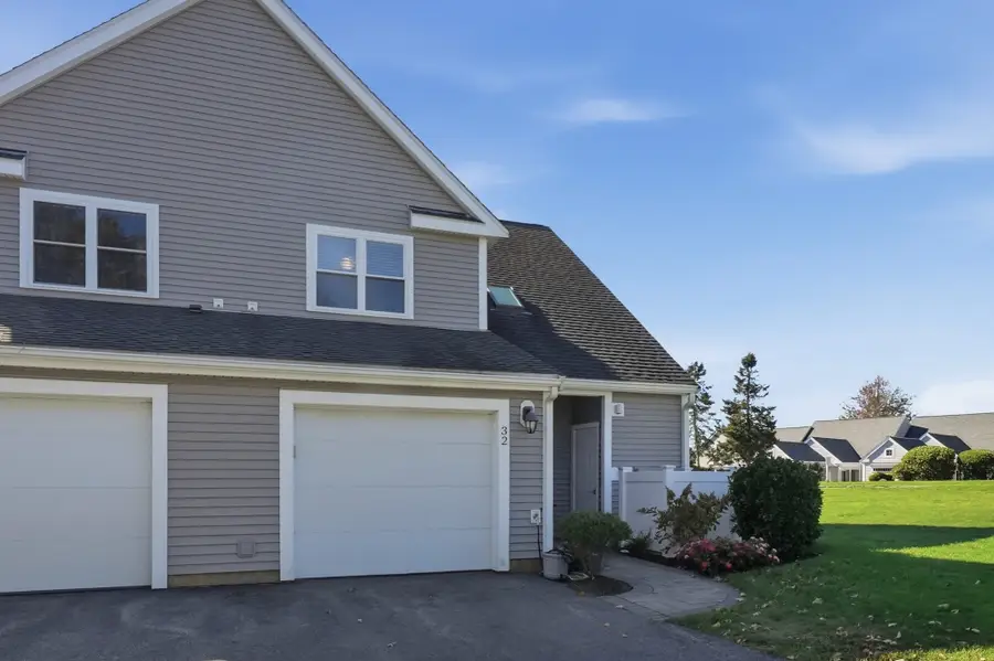 32 Southcliff Drive #32, Plymouth, MA 02360 - #2