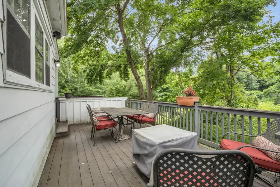 20 Pleasant St, Lunenburg, MA 01462 - #3