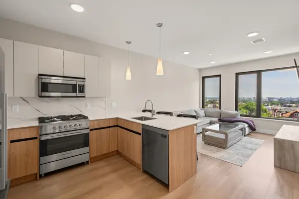 249 Corey Rd #304, Boston, MA 02135