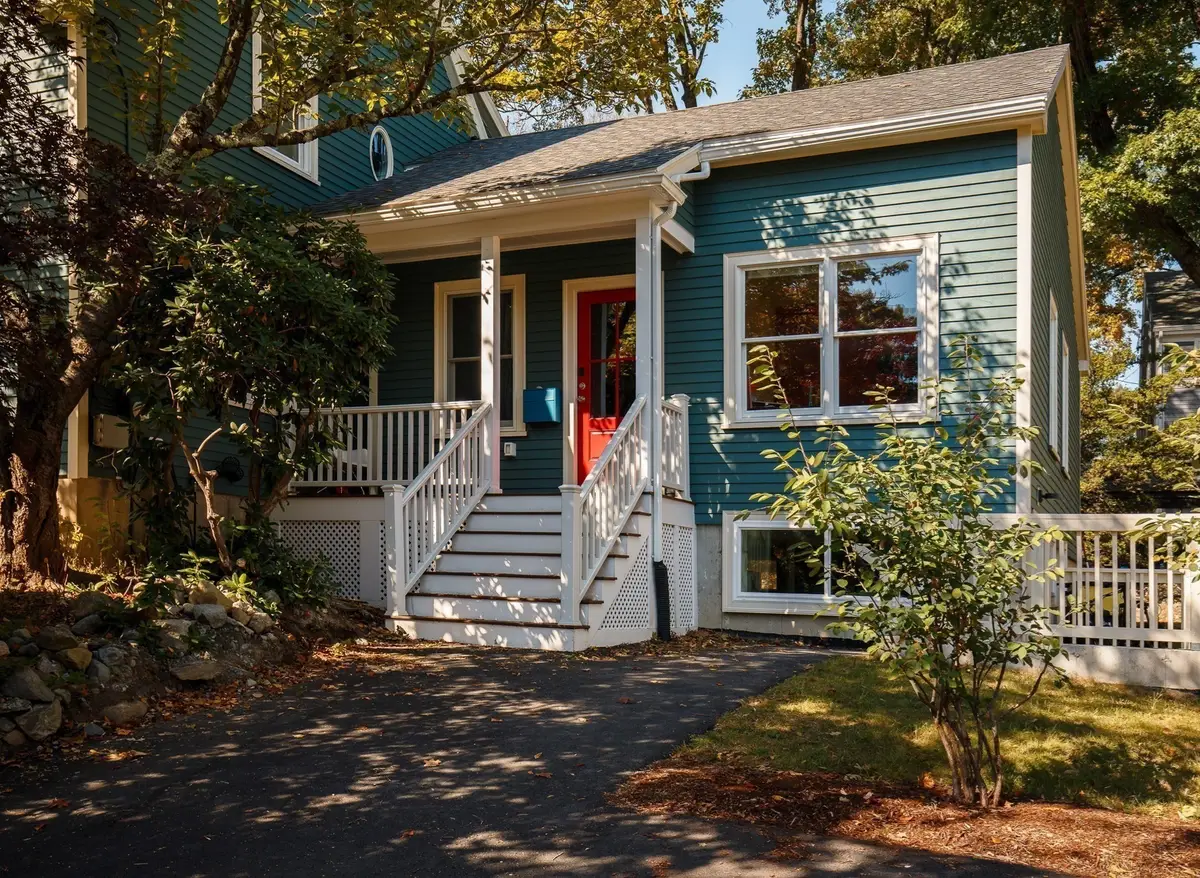 17 Sutherland Rd, Lexington, MA 02421 - #1