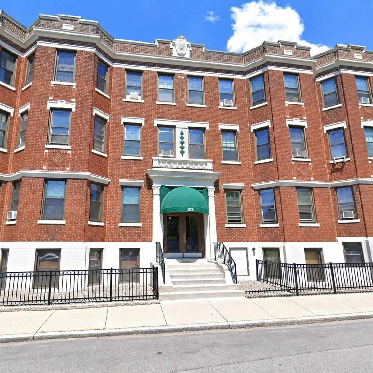 313 Allston St #B1, Boston, MA 02135 - #1