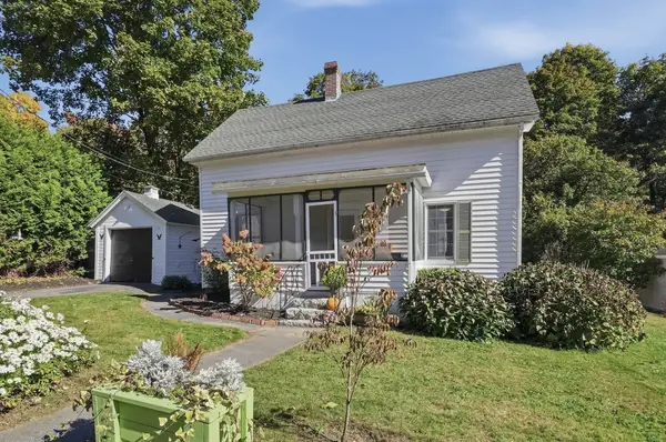 8 Orchard St, Westford, MA 01886