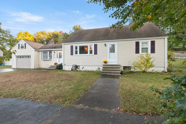 6 Beatrice Rd, Beverly, MA 01915