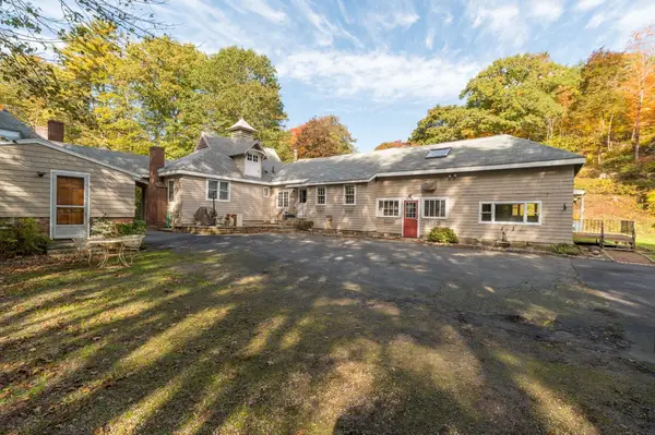3 Highland Ave, Manchester, MA 01944