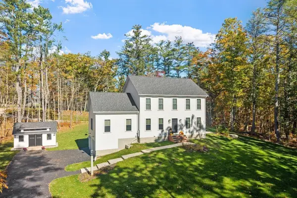 43 Old Colony, Princeton, MA 01541