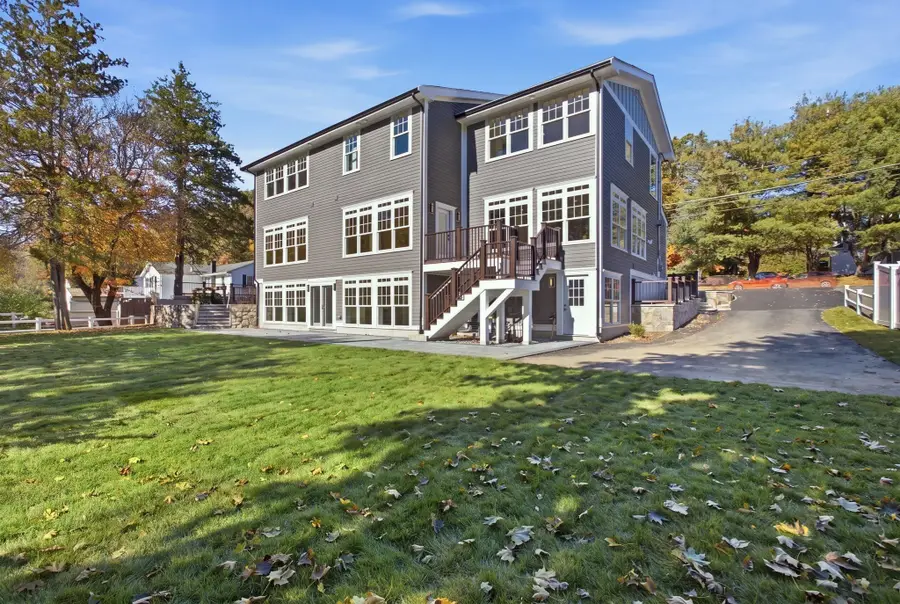 40 Elm Street, North Reading, MA 01864 - #2