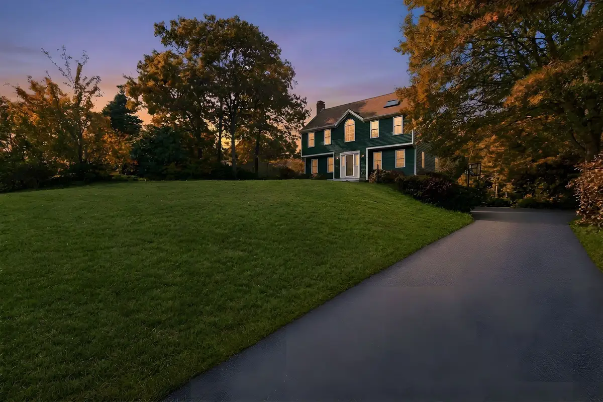 45 Wyndham Hill Dr, Plymouth, MA 02360 - #1