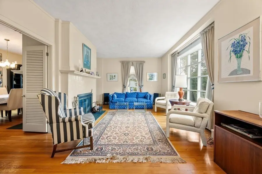 126 Moffat Rd, Newton, MA 02468 - #3