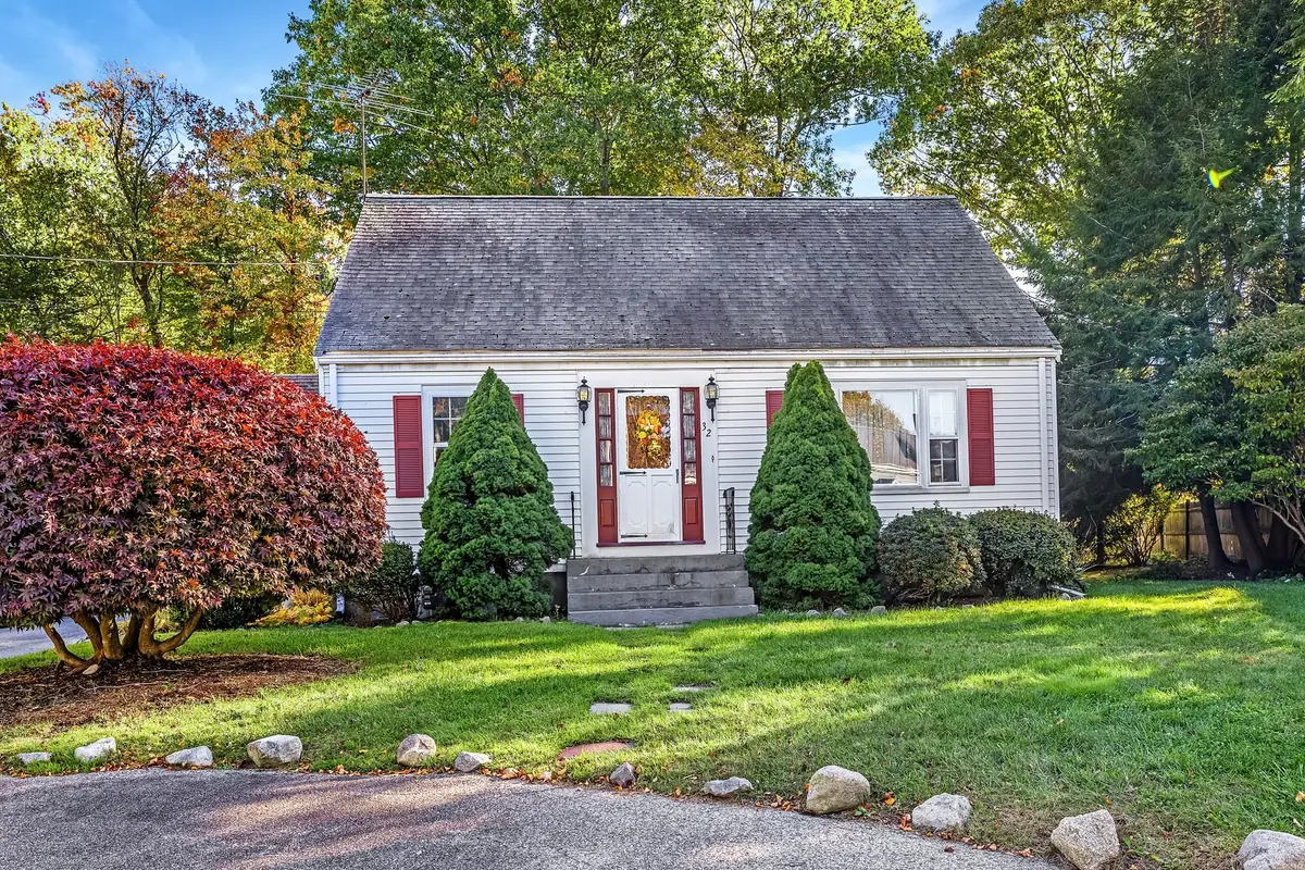 32 Harriet Rd, Abington, MA 02351 - #1