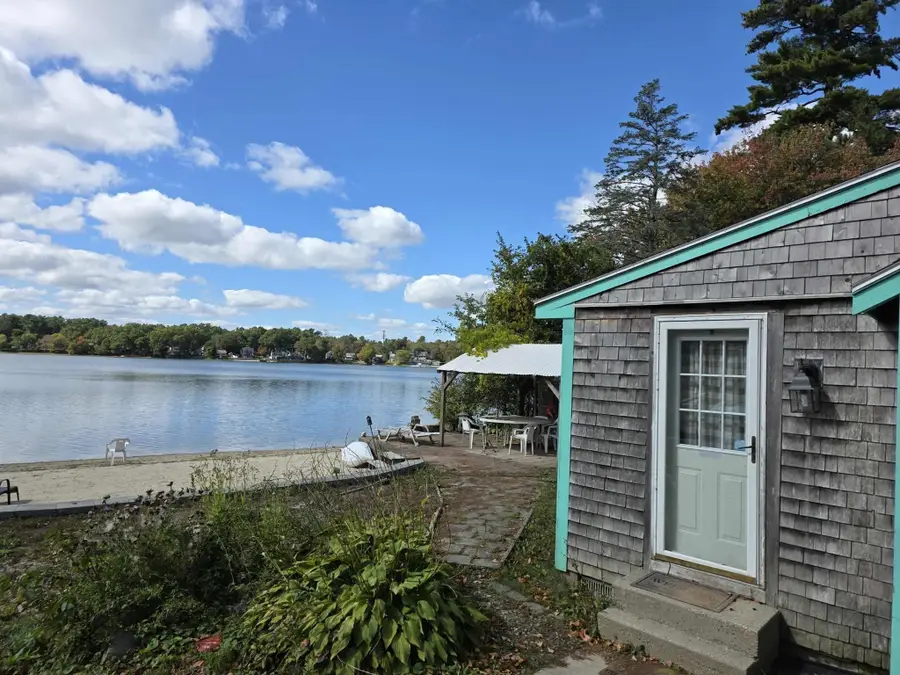 9 Sheila Rd, Pembroke, MA 02359 - #3