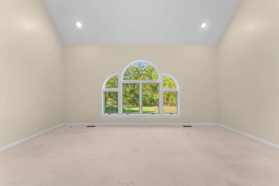 51 Goodnow Ln, Framingham, MA 01702 - #3