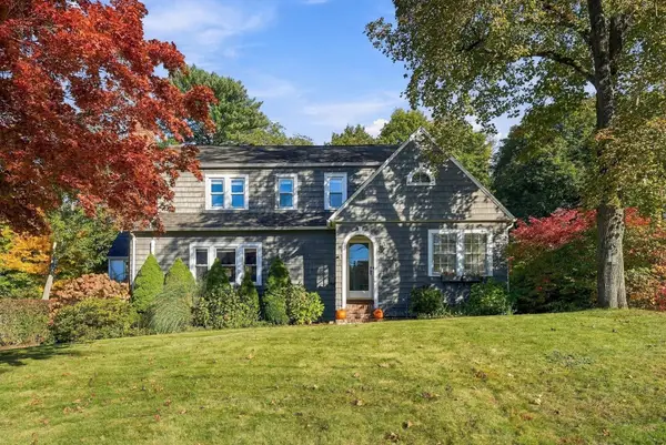 65 Craiwell Ave, West Springfield, MA 01089