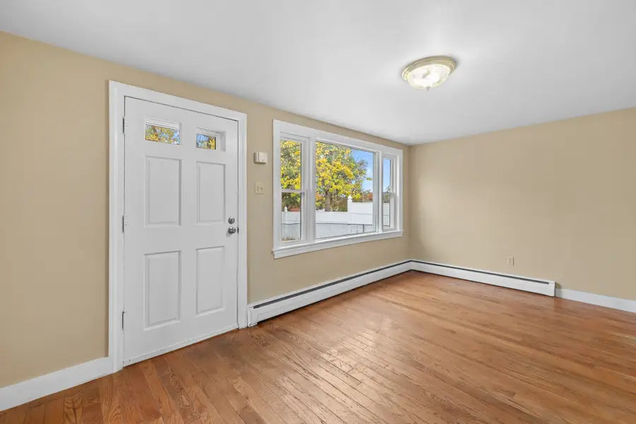41 Linwood Ave, Methuen, MA 01844 - #3