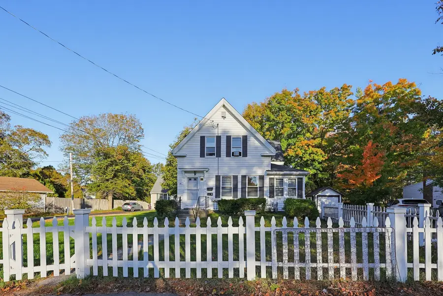 997 Pleasant St, Weymouth, MA 02189 - #2