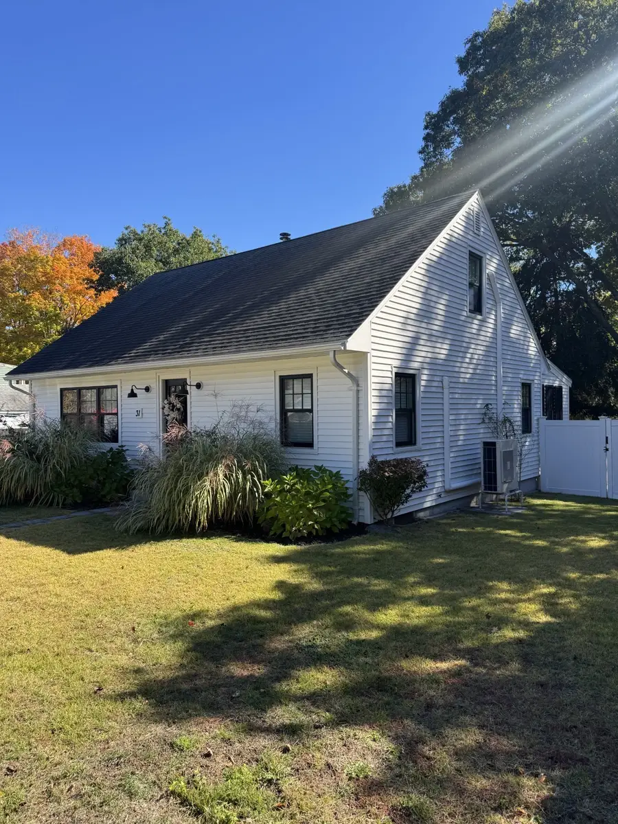 31 Mckenney Cir, Andover, MA 01810 - #3