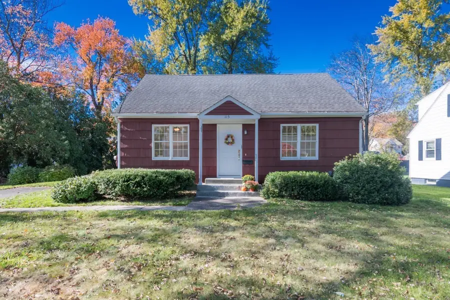 115 Wolcott Avenue, West Springfield, MA 01089 - #3