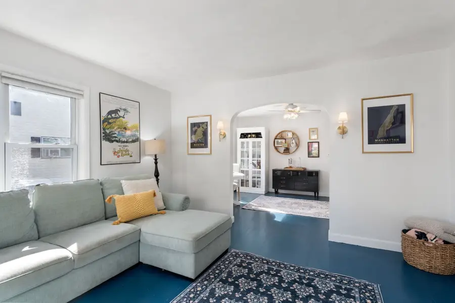 29 Lexington Ave, Attleboro, MA 02703 - #3