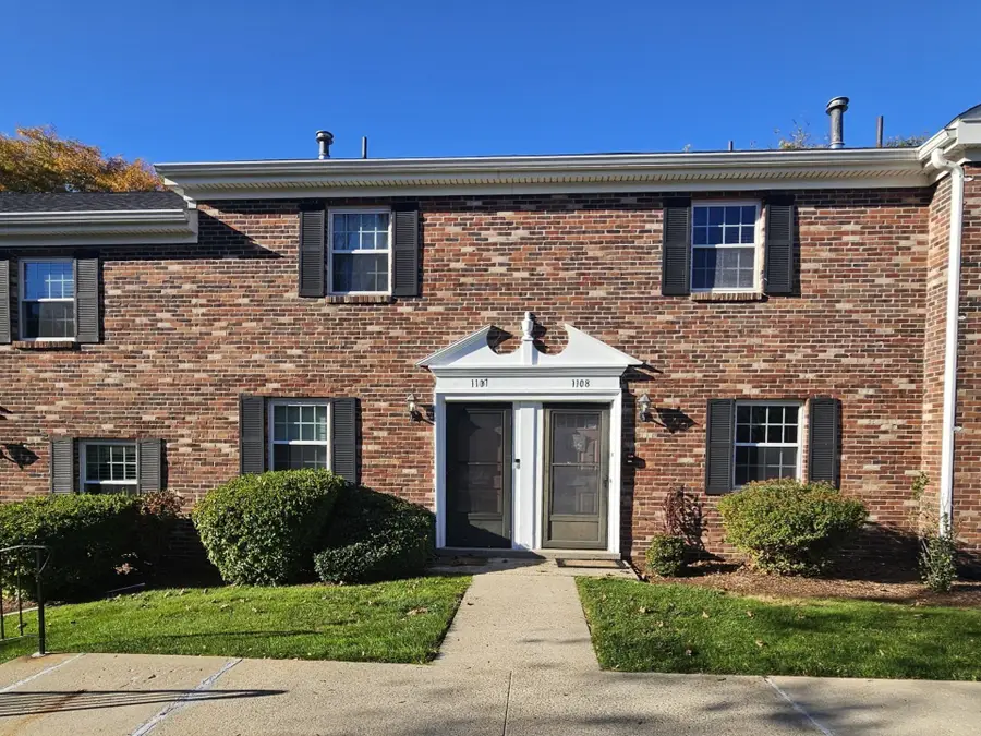 1108 Windsor Dr #1108, Framingham, MA 01701 - #2