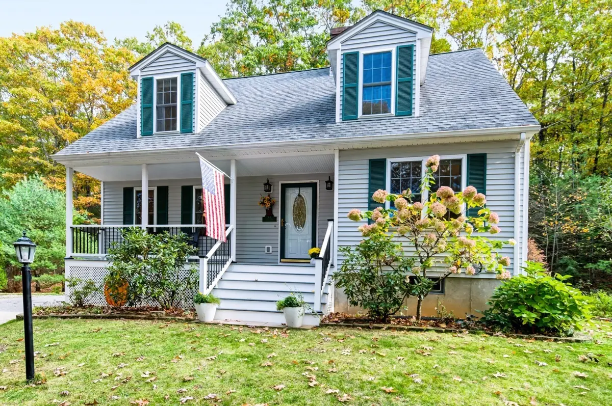 44 Clark Rd, Sturbridge, MA 01518 - #1