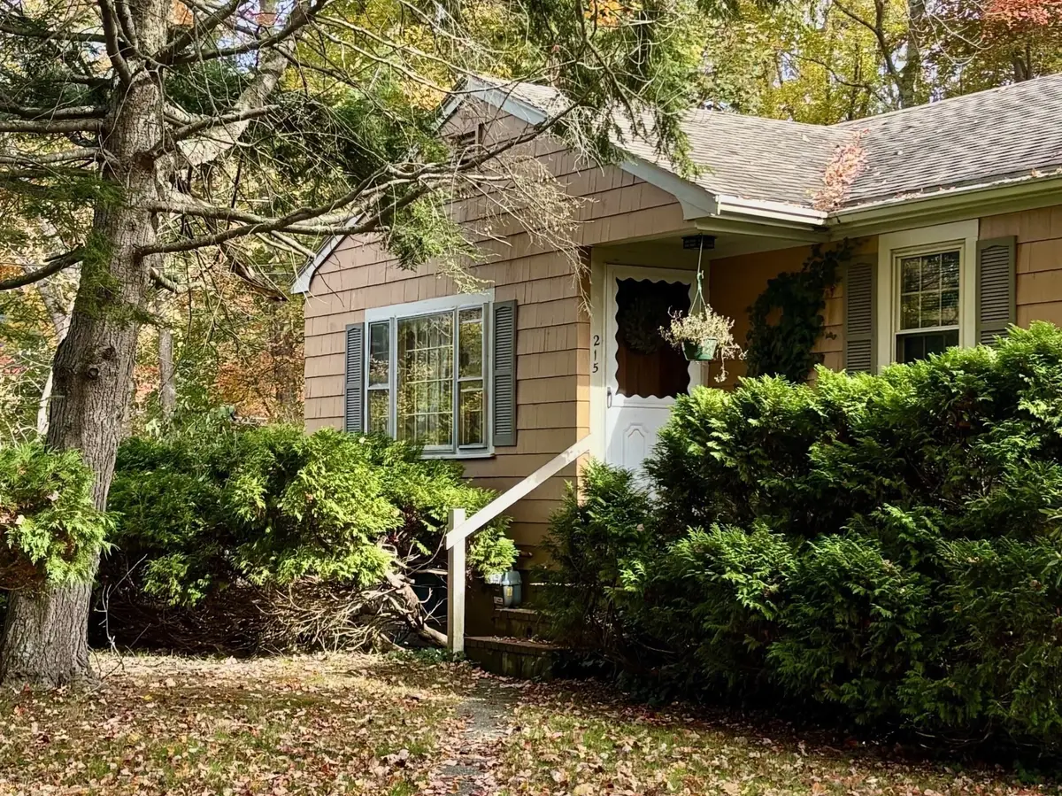 215 Haverhill St, North Reading, MA 01864 - #1