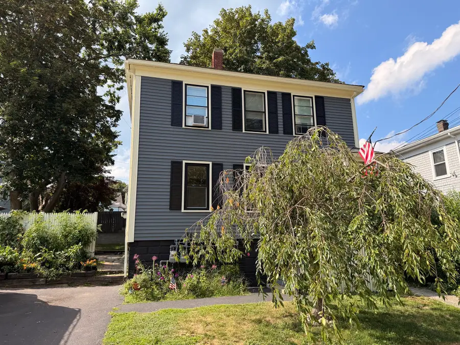 17 Davis St, Plymouth, MA 02360 - #2
