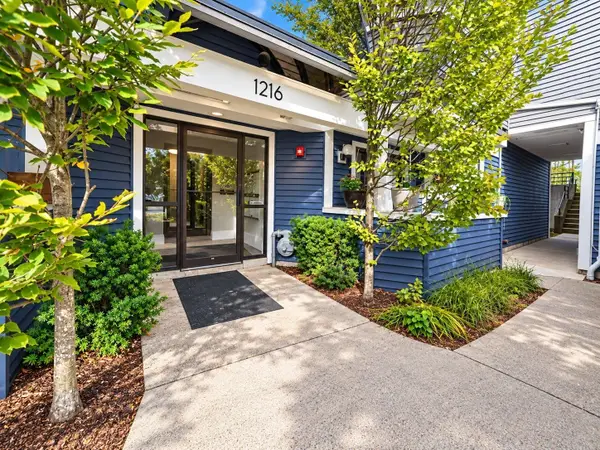 1216 Vfw Pkwy #41, Boston, MA 02132