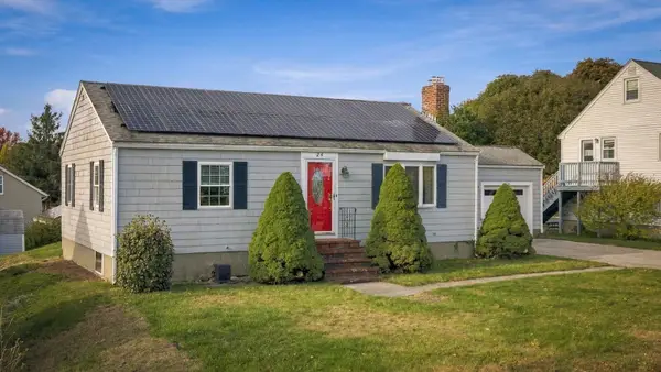 24 Overlook Ave, Beverly, MA 01915