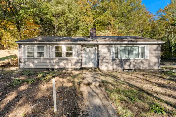 6 Overlook Dr, Weston, MA 02493