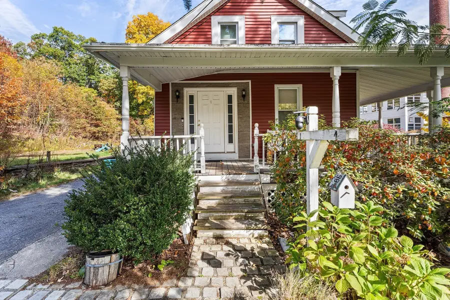 27 Park Pl, Attleboro, MA 02703 - #2