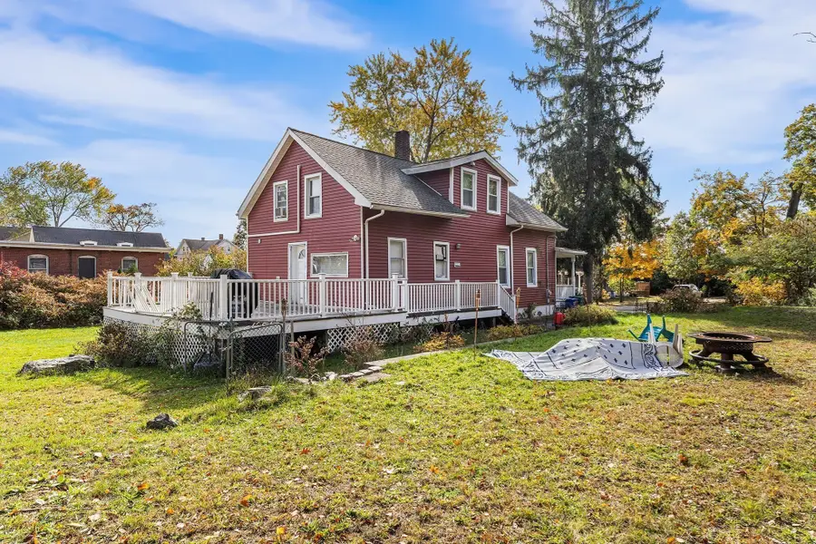 27 Park Pl, Attleboro, MA 02703 - #3