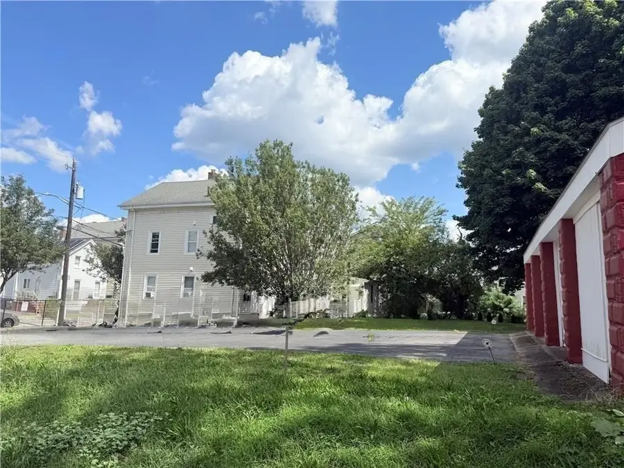 49-51 Trenton St, Providence, RI 02906 - #3