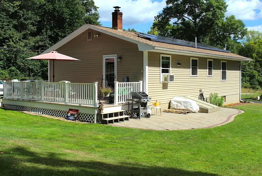 83 Old East Brookfield Rd, North Brookfield, MA 01535 - #3