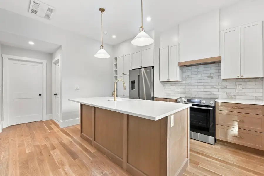 93 Moreland Street #2, Boston, MA 02119 - #2