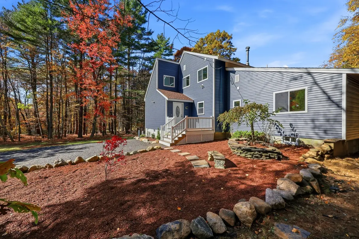 139 E Hill Rd, Brimfield, MA 01010 - #1